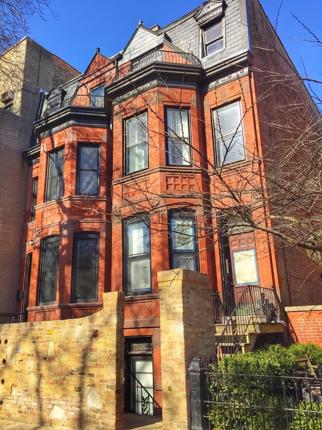 Building Photo - 2154 N Cleveland Ave
