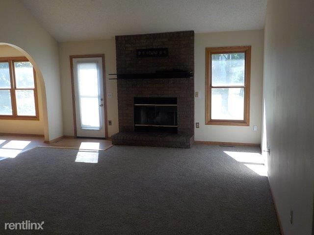 Building Photo - 4 br, 2 bath House - 617 Chadwick CT