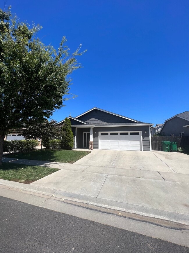 Building Photo - 1266 Whitewood Way
