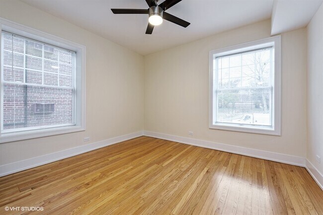 Building Photo - 555 Hinman Ave
