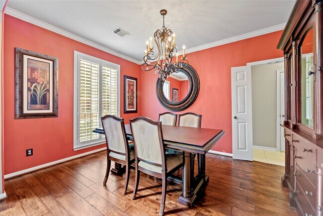 Foto del edificio - 15718 Sweetrose Pl