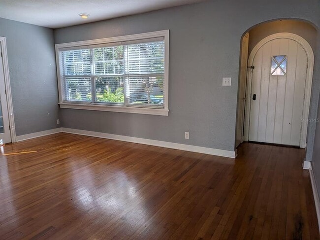 Foto del edificio - 145 29th Ave N