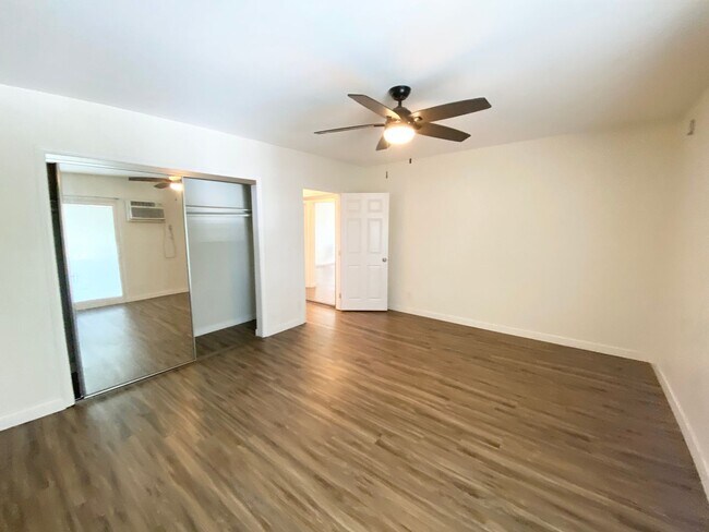 Building Photo - Charming 1-Bedroom Apartment with Modern Upgrades – Move-In Ready!