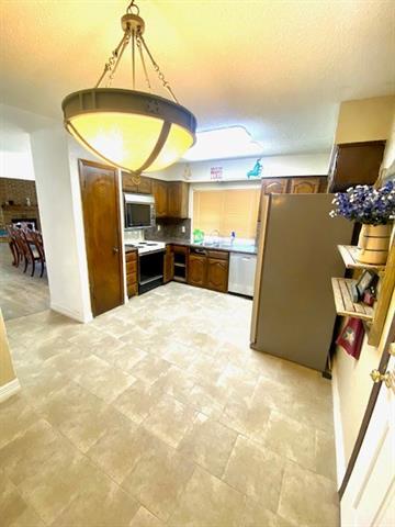 Foto del edificio - 3713 Grasmere Dr