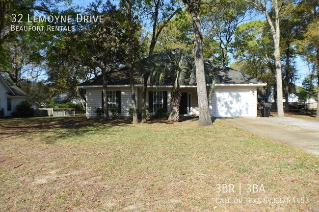Foto del edificio - 32 Lemoyne Drive