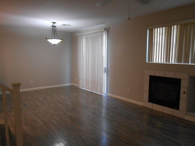 Foto del edificio - Spacious Home 2 Story Home in Black Mountain