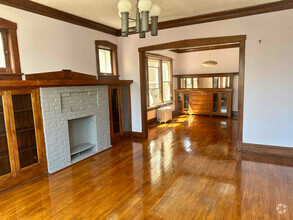 Building Photo - 1100 N Spaulding Ave