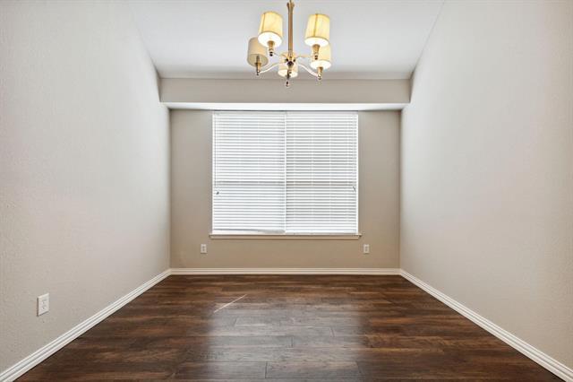 Building Photo - 2624 Zoeller Dr