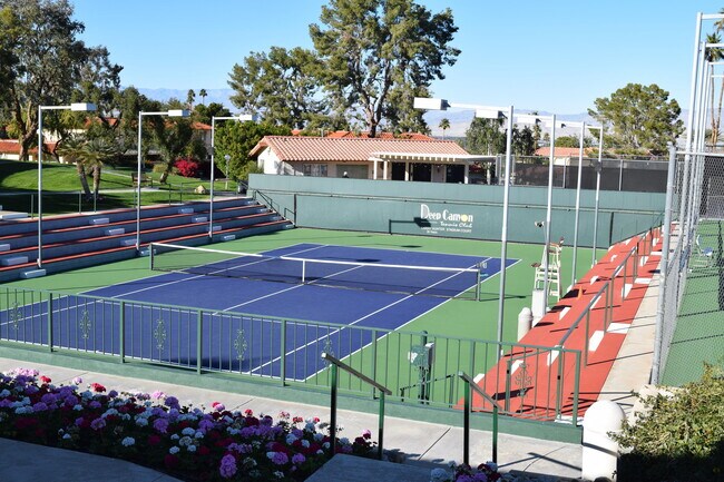 Foto del edificio - 73195 Rod Laver Ln