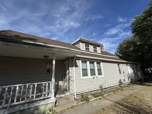 Foto del edificio - 3233 W 50th St