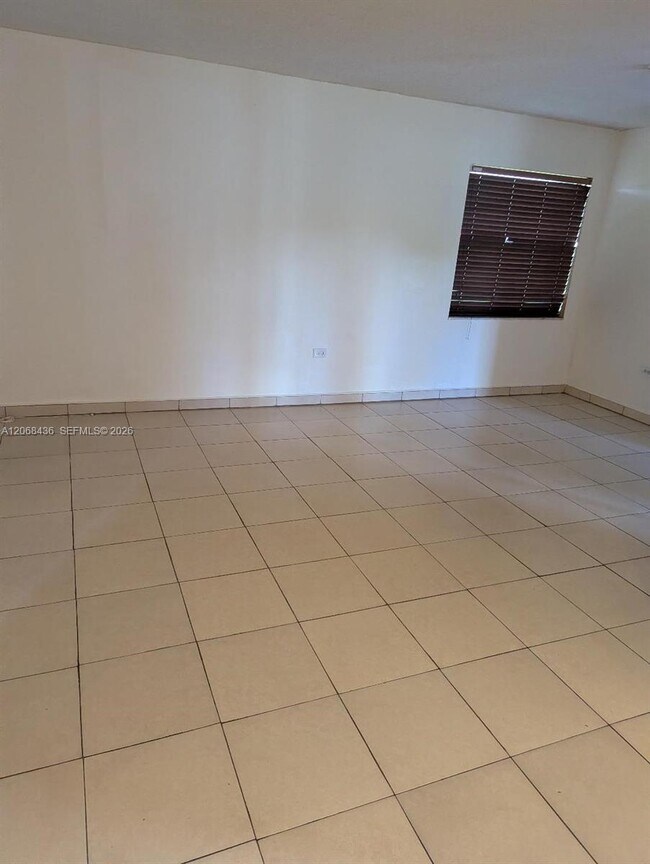 Building Photo - 8380 S Missionwood Cir