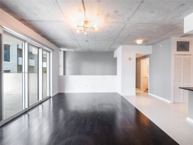 Foto del edificio - 3449 NE 1st Ave