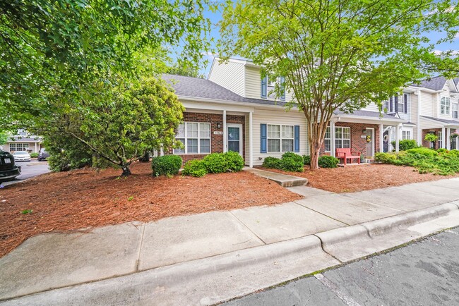 Building Photo - 15021 Deshler Ct