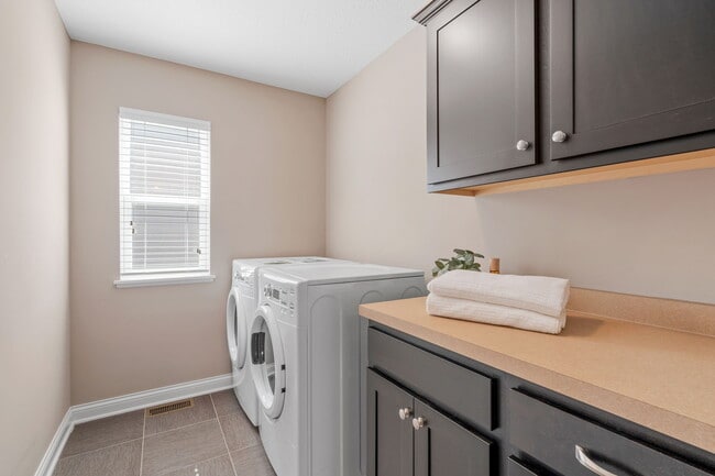 Building Photo - 965 Orchard Trail