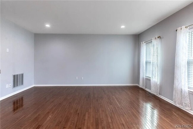 Foto del edificio - 4205 Arthur Ct