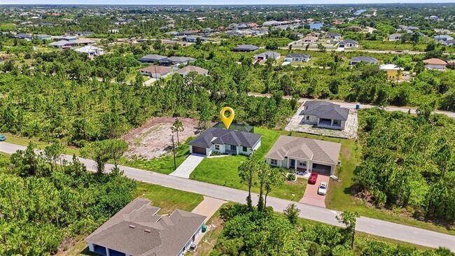Foto del edificio - 14041 Newson Ln