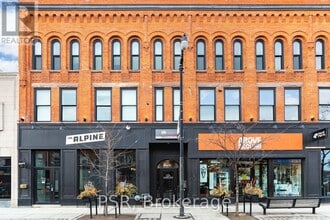 Building Photo - 2870 Dundas St W