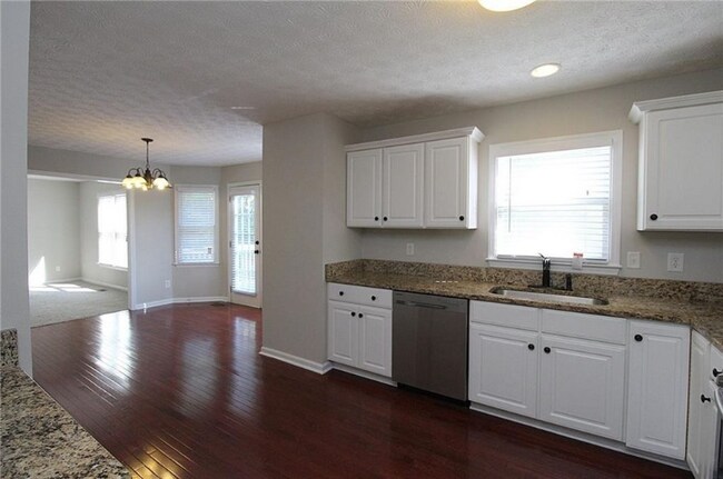 Building Photo - 201 Garrison Dr
