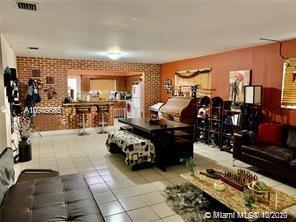 Foto del edificio - 3499 SW 1st Ave