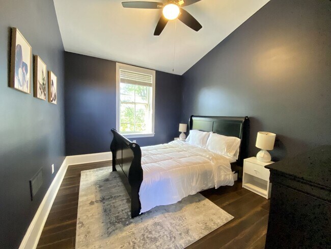 Foto del edificio - 712 N West St