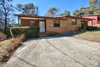 Building Photo - 2454 Wren Hollow Dr