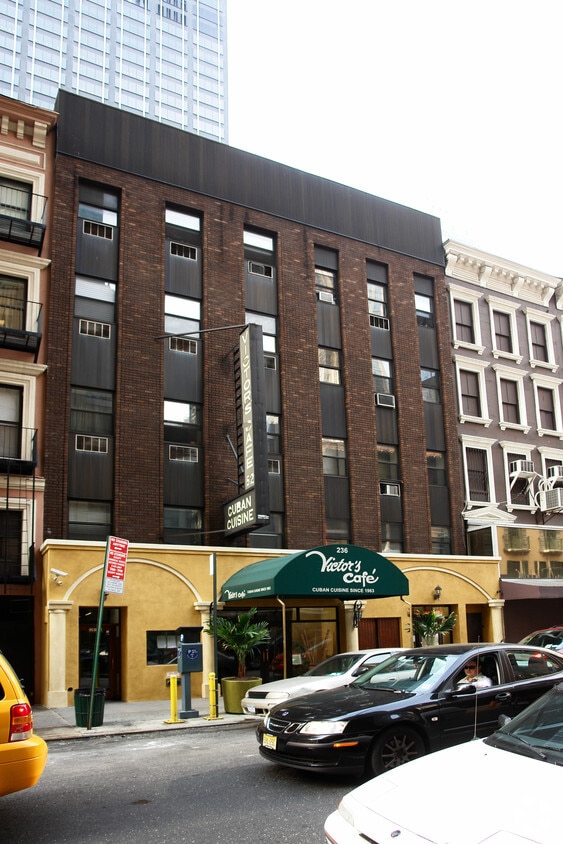 Primary Photo - 236 W 52nd St