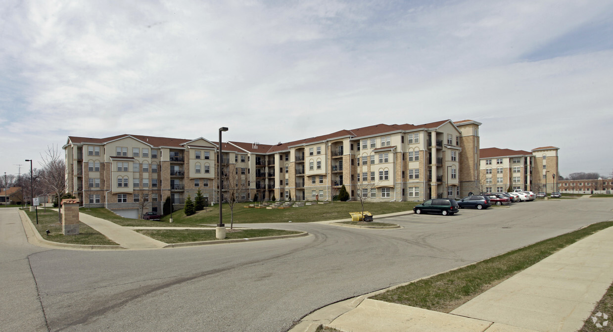 Building Photo - St Catherine Commons