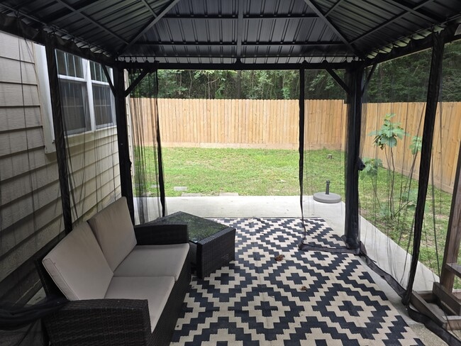 Patio - 114 N Woodstock Circle Dr