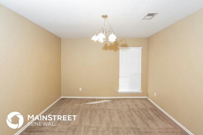 Foto del edificio - 3901 Taylor Ln