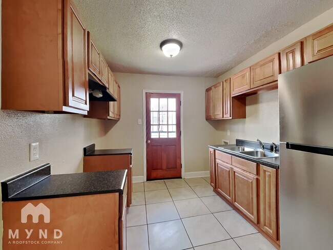 Foto del edificio - 1459 Cooper St