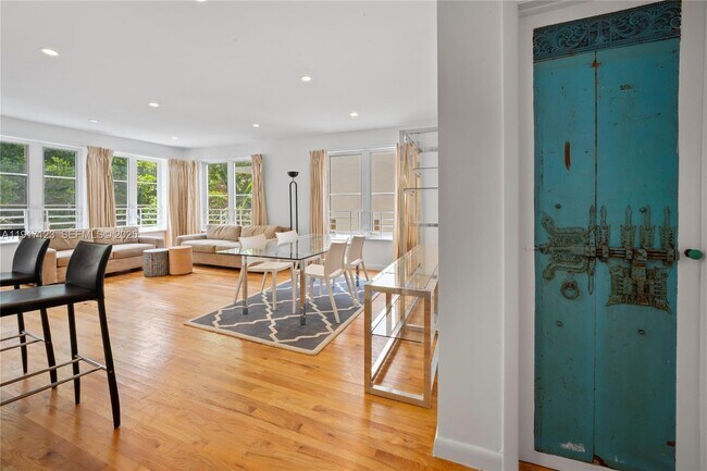 Foto del edificio - 1018 Meridian Ave