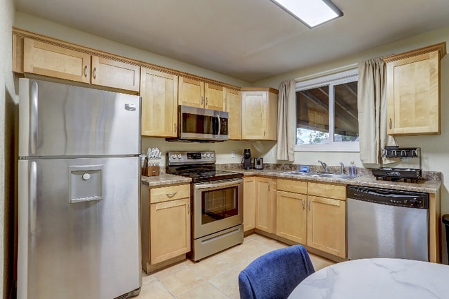 Building Photo - 7777 Umatilla St