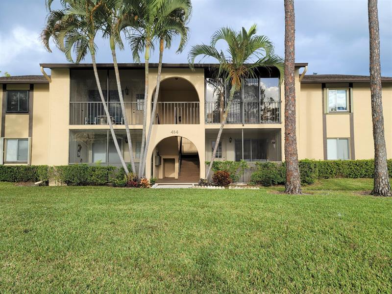 414 Pine Glen Ln, Greenacres, FL 33463 Townhome Rentals in Greenacres FL