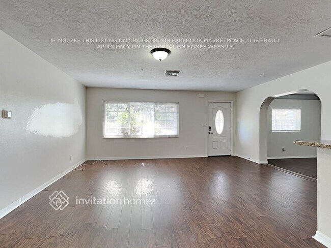 Building Photo - 2056 S Belcher Rd