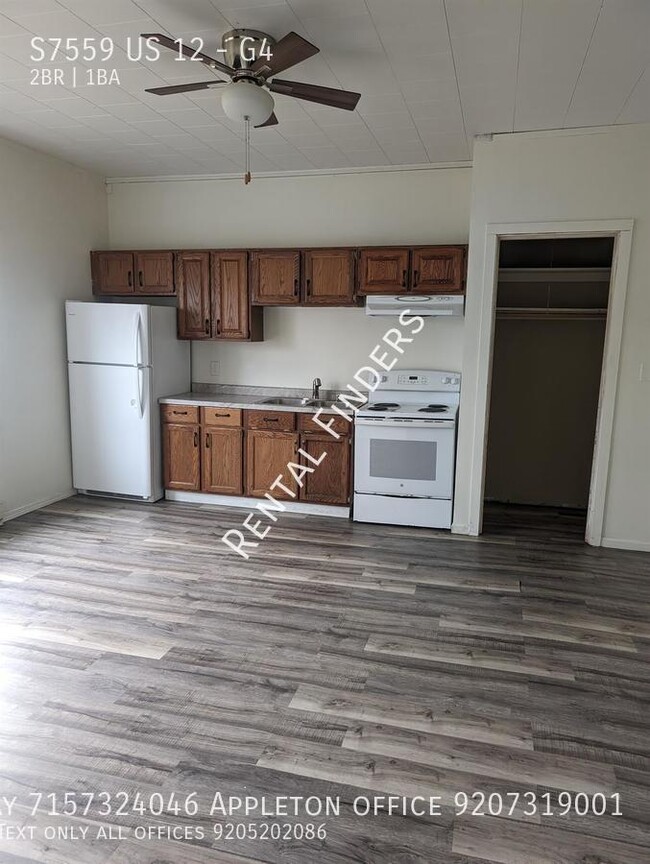 Building Photo - S7559 US-12