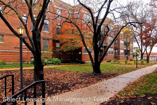 Building Photo - 2 br, 2 bath House - 615 Clara Ave #13