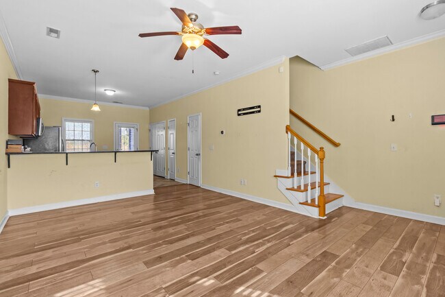 Foto del edificio - 313 Burley Dr