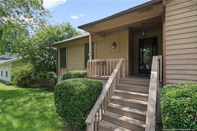 Building Photo - 4532 Westfield Rd