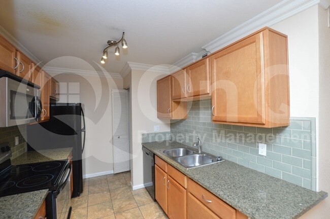 Photo - 200 E Southern Ave Townhome