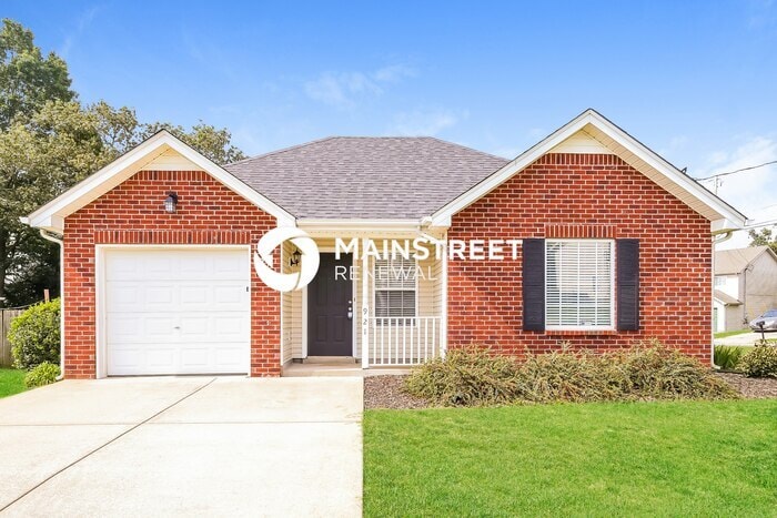 Primary Photo - 3 Bedroom Pet-Friendly Home in SMYRNA, TN ...