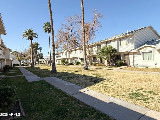 Building Photo - 1234 E Baker Dr