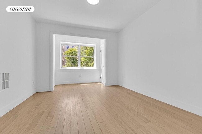 Foto del edificio - 1050 Sterling Pl
