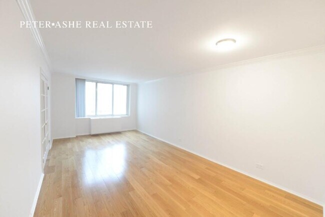 Foto del edificio - 1 bedroom in New York NY 10065