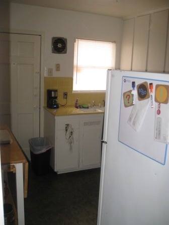 Kitchen - 2616-2628 Harrison St