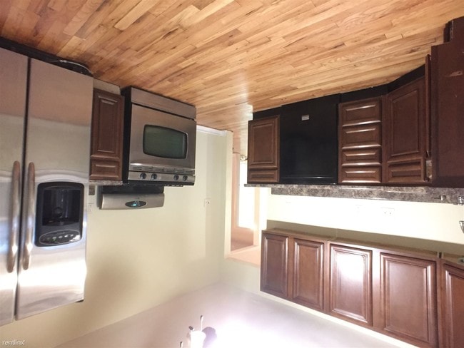 Building Photo - 10432 San Carlos Ln
