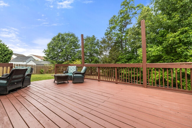 Building Photo - 1315 Red Tallen Ct