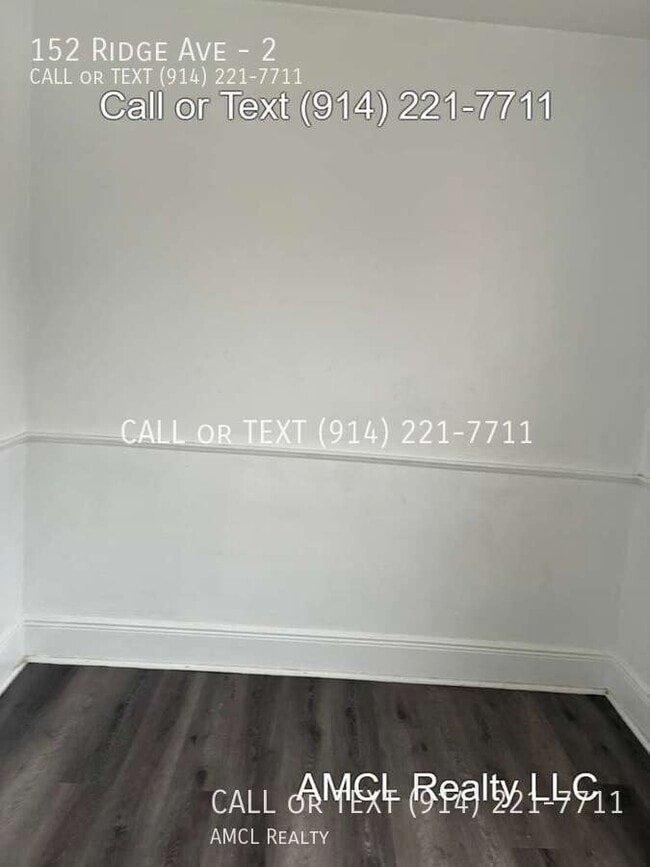 Building Photo - 152 Ridge Ave