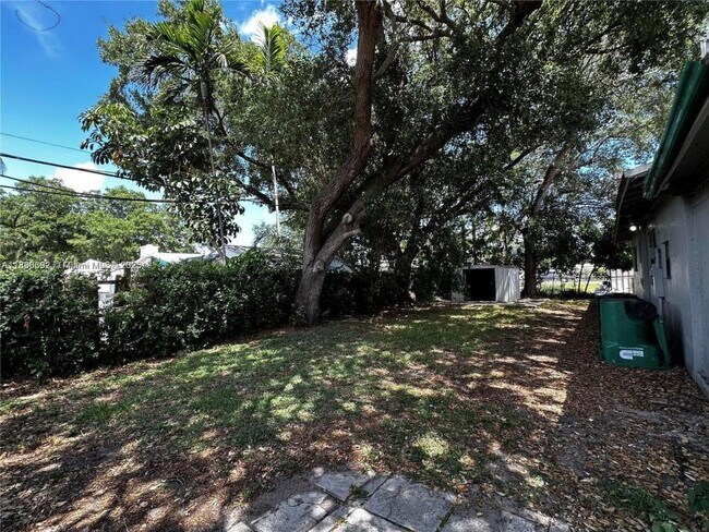 Foto del edificio - 3 bedroom in North Miami Beach FL 33179