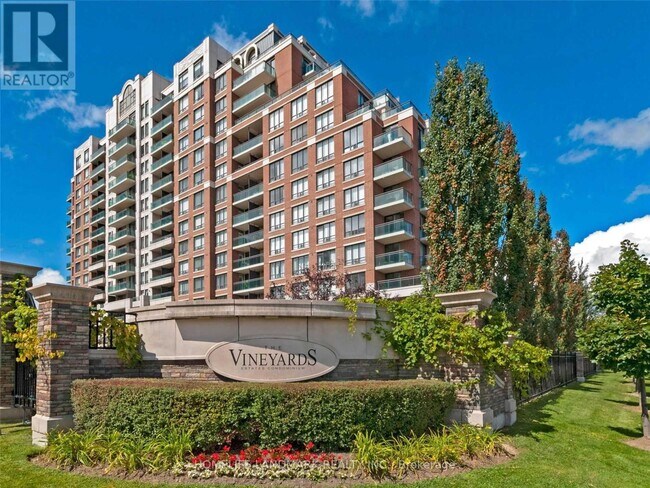 Building Photo - 350-350 Red Maple Rd