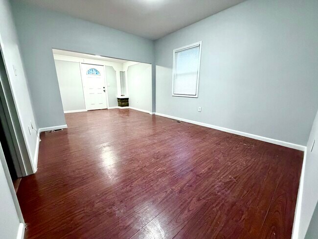 Foto del edificio - 735 Alabama Ave SE